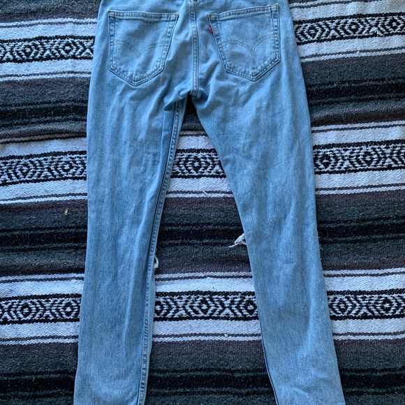 512 Levi jeans *open to offers* - Picture 4 of 6